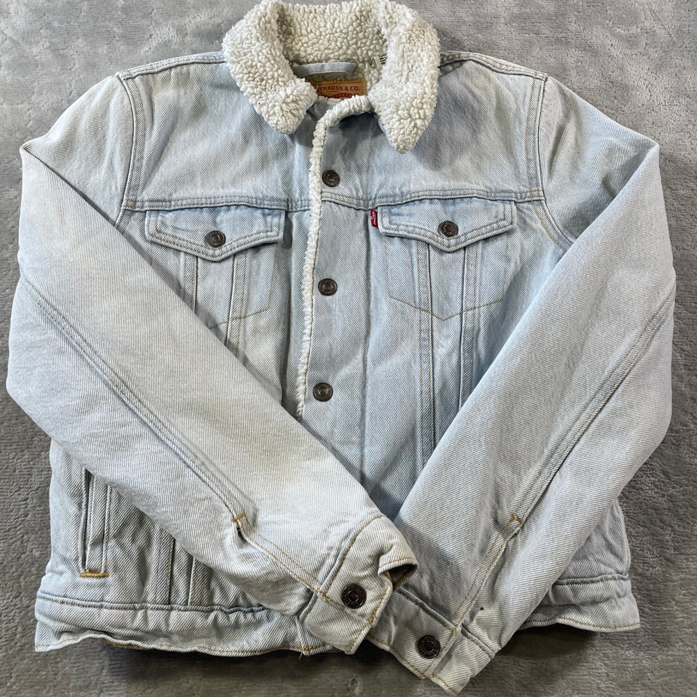 Levis Trucker Denim Jacket Womens Small Light Blue Sherpa Lined Fall Casual